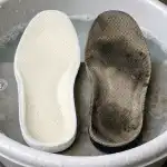 salainen-koostumus-pohjallisten-pesuun-palauttaa-kenkiin-raikkautta-viidessa-minuutissa.png